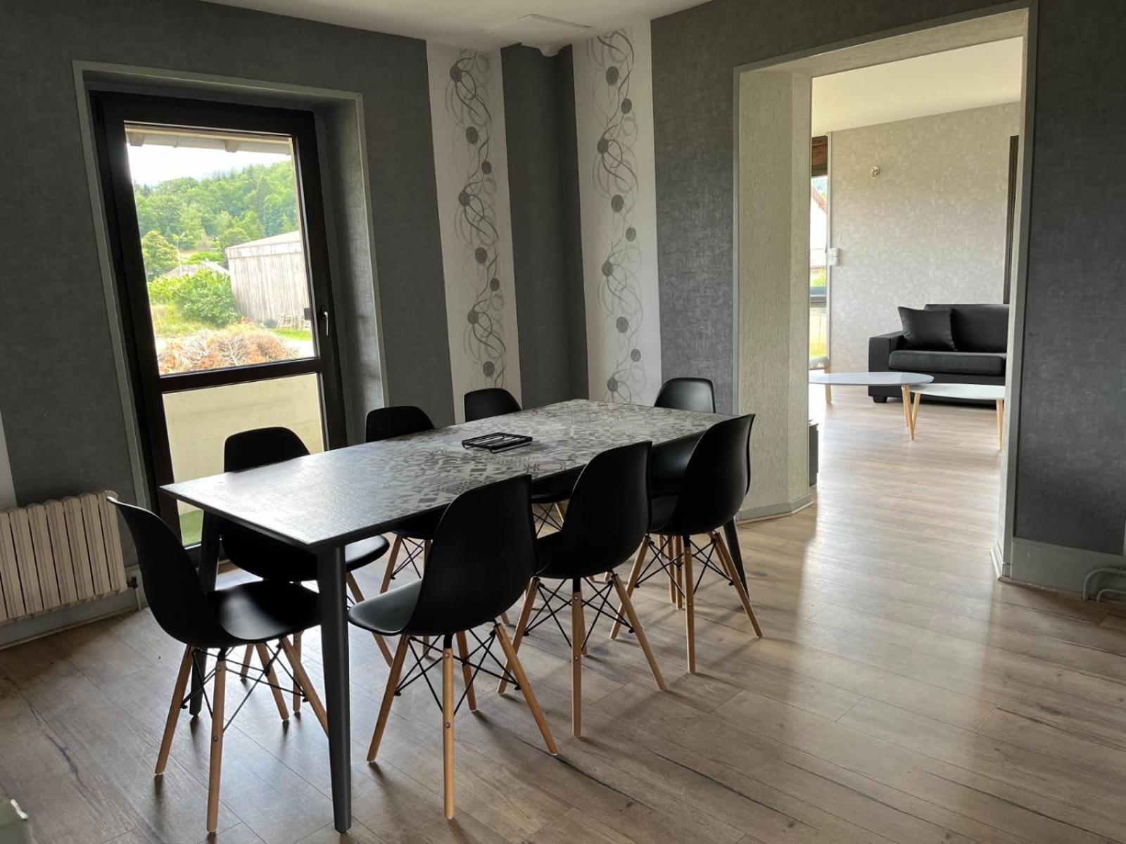 Gite 205 M2, 8Pers Piscine, Jacuzzi, Balneo Privatifs Vagney Exterior foto